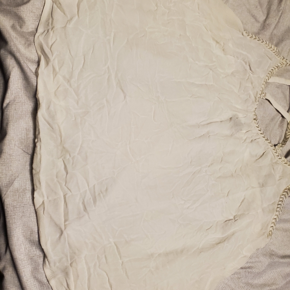 Torrid cream tank top - Picture 3 of 7